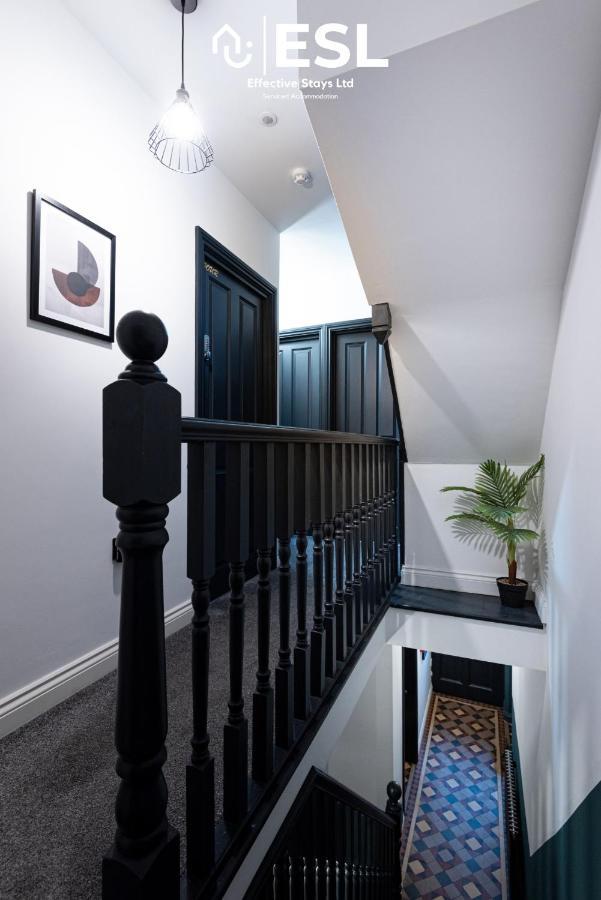 5 Bedroom Victorian Town House - Perfect For Contractors And Family Groups Holiday home *